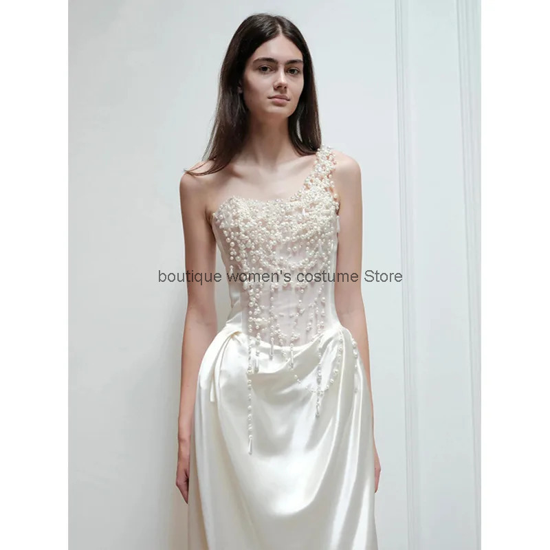 Slip Dress Satin - ชุดราตรีแบบไร้สายแบบฝรั่งเศส ค.ศ. 2025 สำหรับเจ้าสาว ดีไซน์หรูหราเบาๆ ผ้าซาติน