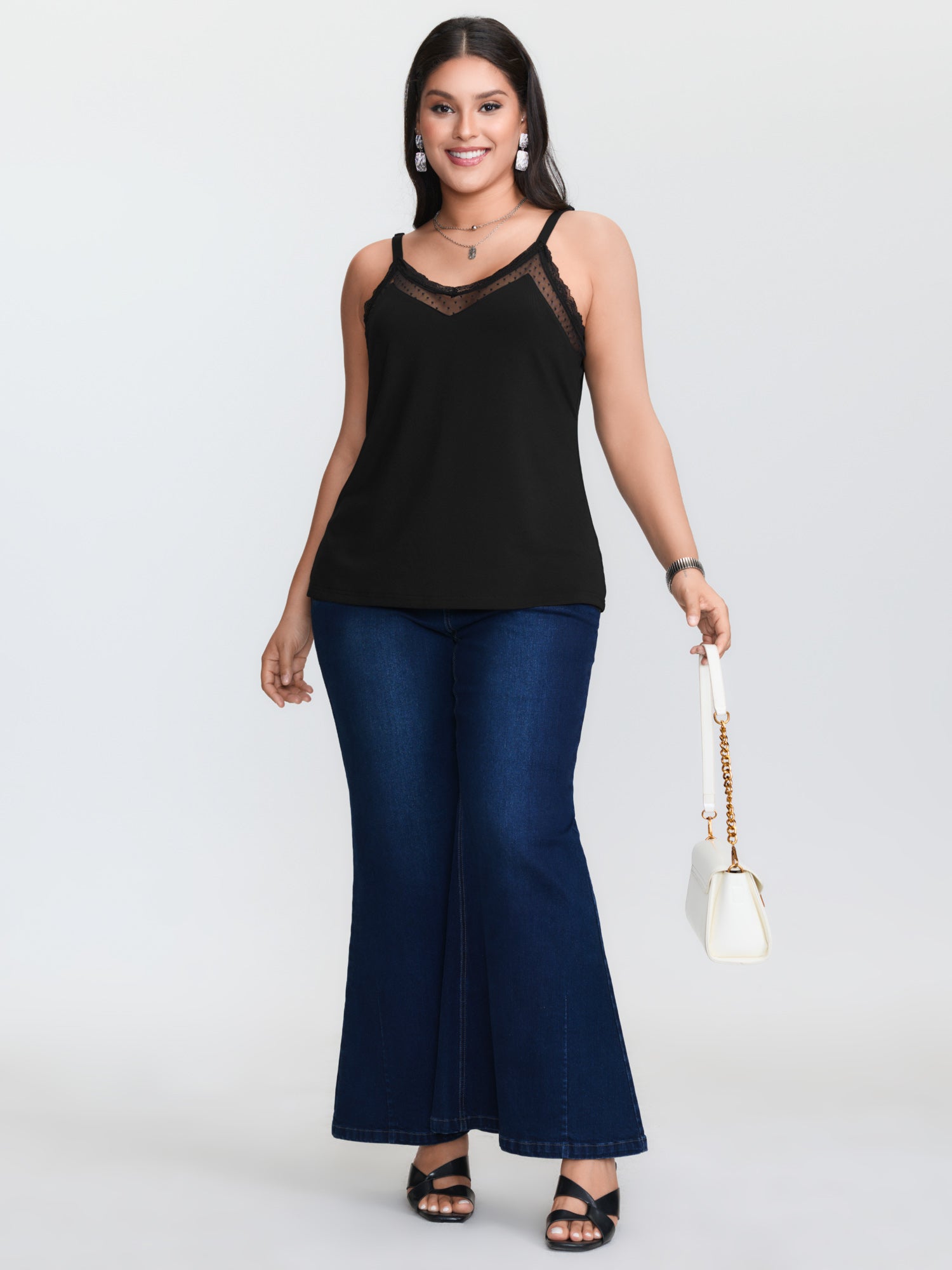 เสื้อกล้ามถักสีดำสำหรับสาวพลัส - Cami Top Lace บทวิจารณ์และราคา